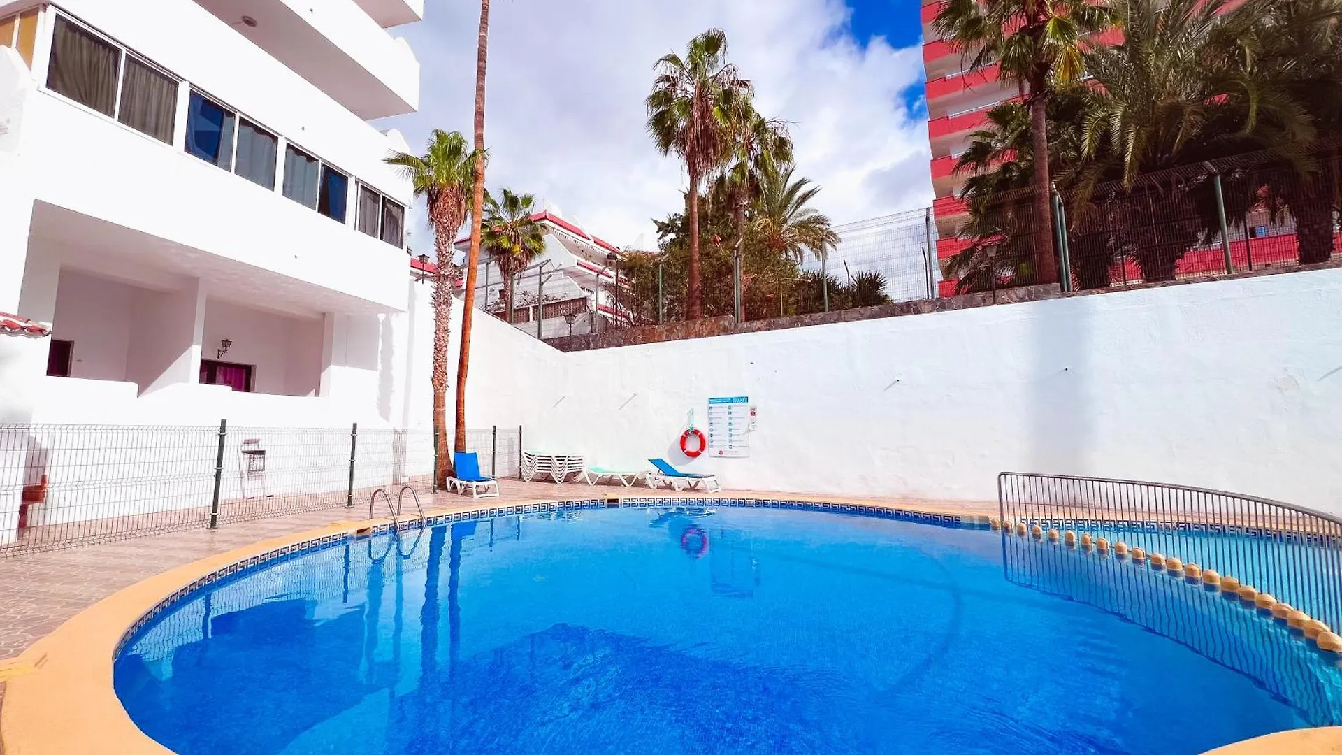 Apartment Modern And Funcional Studio Loft In Parque Cattleya, La112 Arona