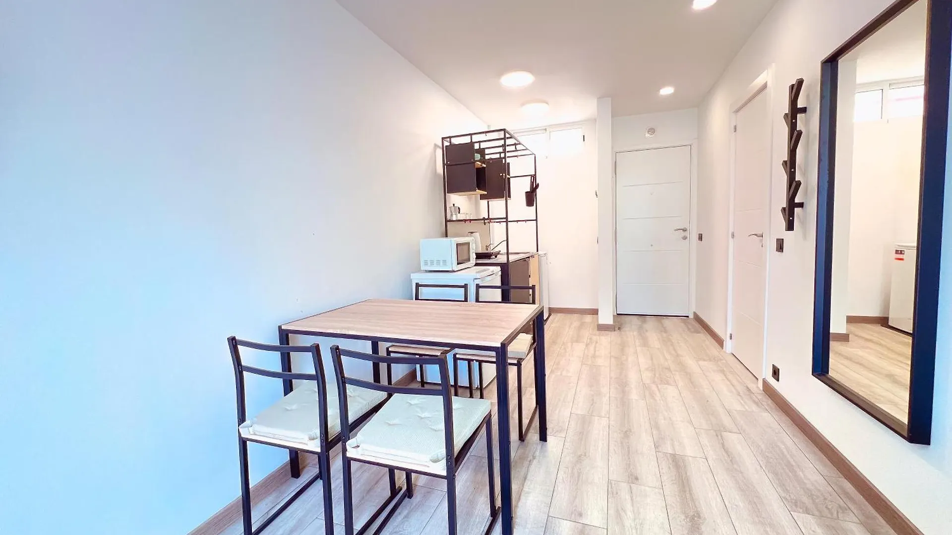 Modern And Funcional Studio Loft In Parque Cattleya, La112 Arona  Apartment